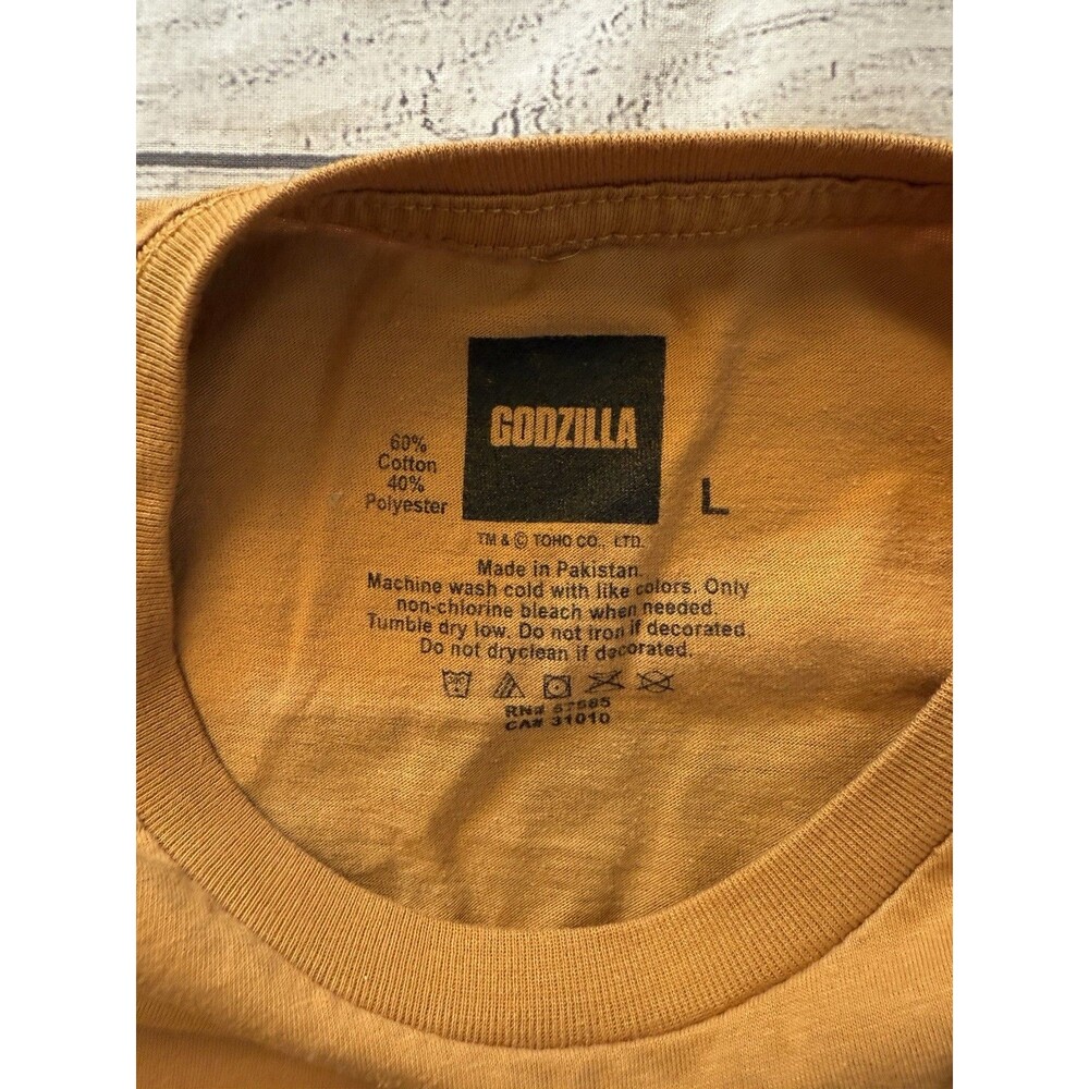 Godzilla in Japan Cherry Blossoms Mustard Yellow Graphics T-Shirt Sz Lg Japanese - Picture 4 of 5